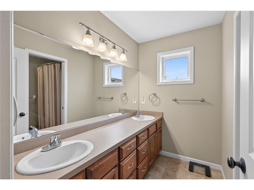 11535 Edison Street NE Blaine MN 55449 - Sunrise 7024168 image37