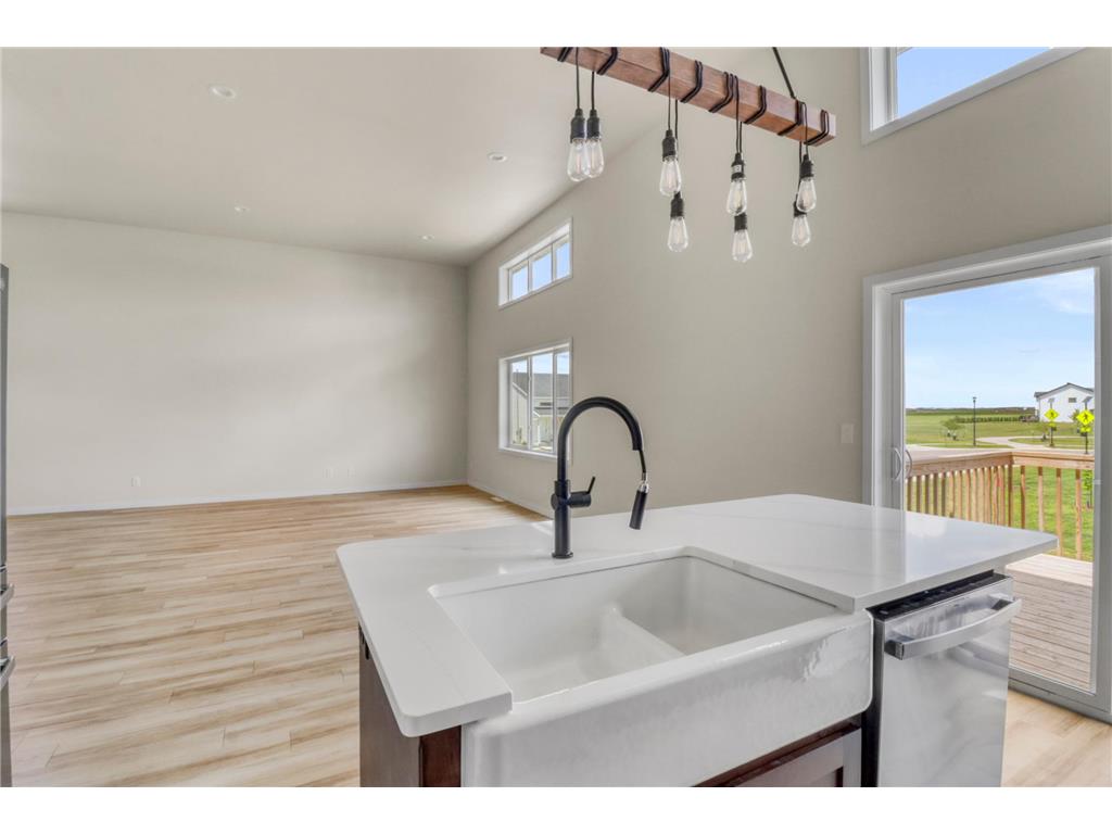 1154 60th Avenue W West Fargo ND 58078 7082743 image26