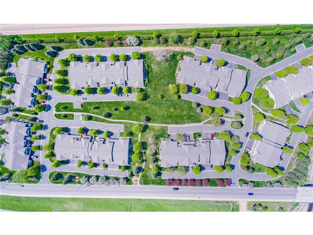 1154 Crystal Place W, Chaska, MN, 55318 MLS 6483115 Edina Realty