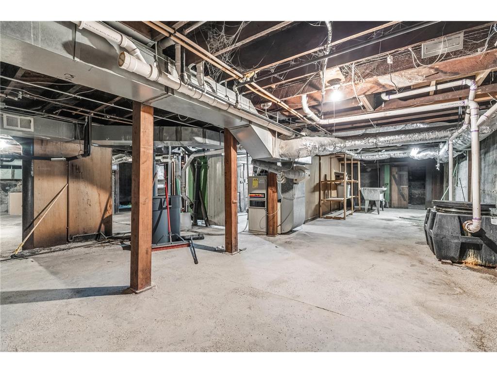 1154 Grand Avenue Saint Paul MN 55105 7008180 image20