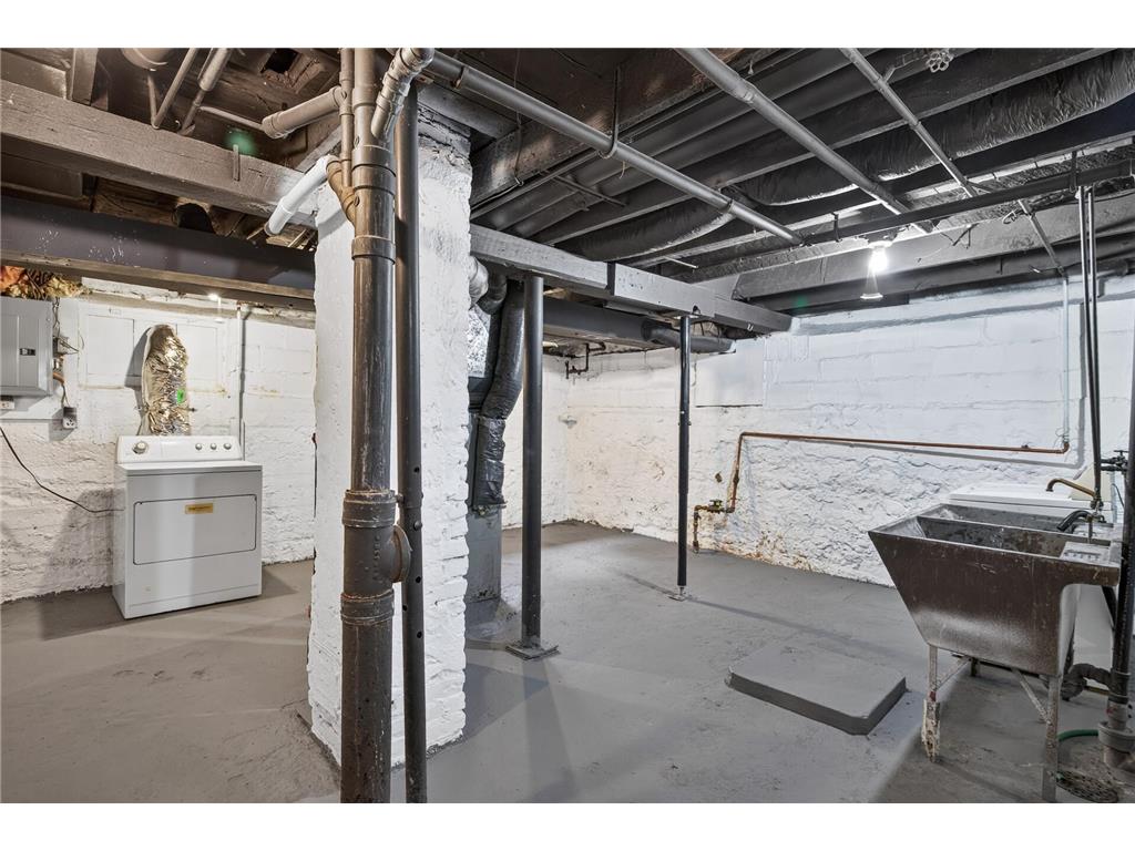 1154 Lawson Avenue E Saint Paul MN 55106 7111090 image21