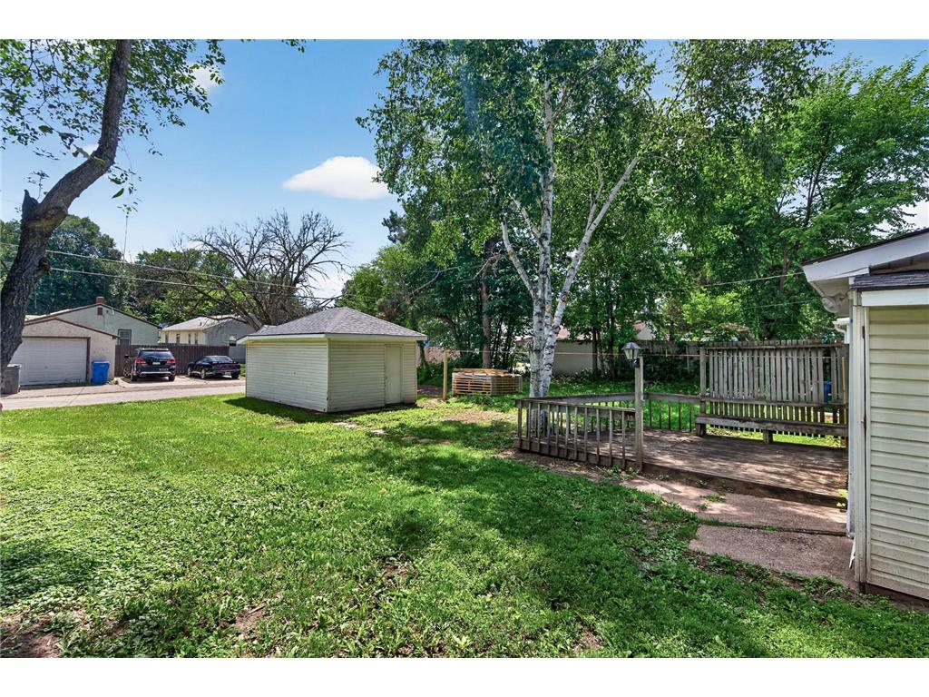 1154 Lawson Avenue E Saint Paul MN 55106 7111090 image24