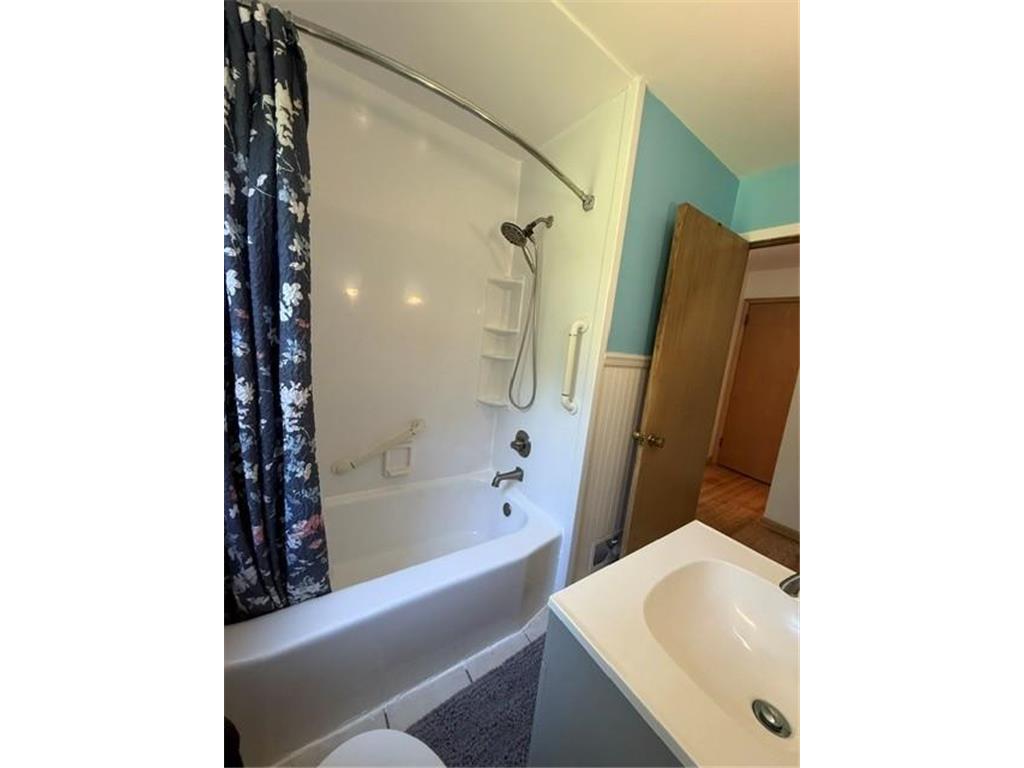 1155 4th Street E Saint Paul MN 55106 7090249 image14