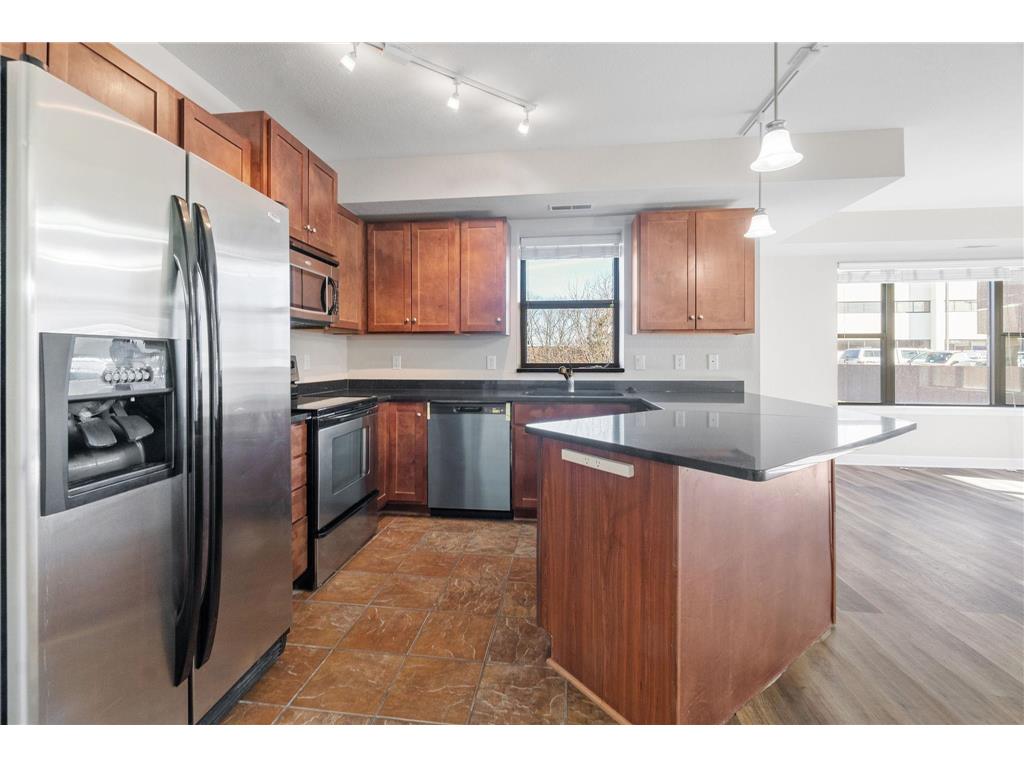 1155 Ford Road #201 Saint Louis Park MN 55426 7069719 image6