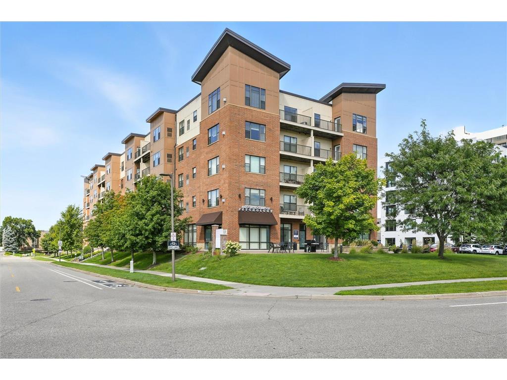 1155 Ford Road #203 Saint Louis Park MN 55426 6808827 image1
