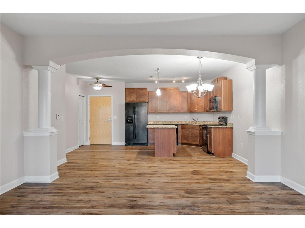 1155 Ford Road #215 Saint Louis Park MN 55426 6430095 image1