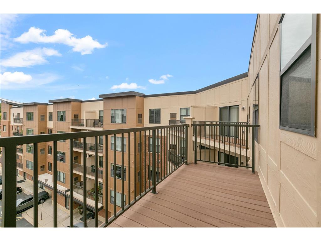1155 Ford Road #402 Saint Louis Park MN 55426 7063066 image12
