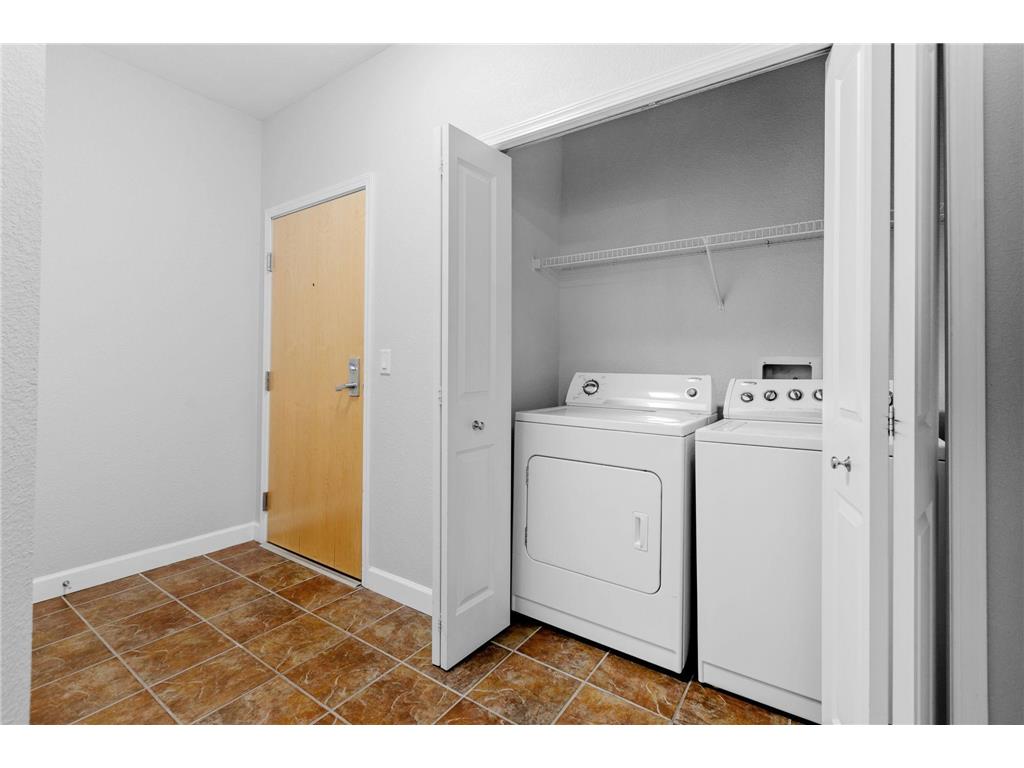 1155 Ford Road #402 Saint Louis Park MN 55426 7063066 image25