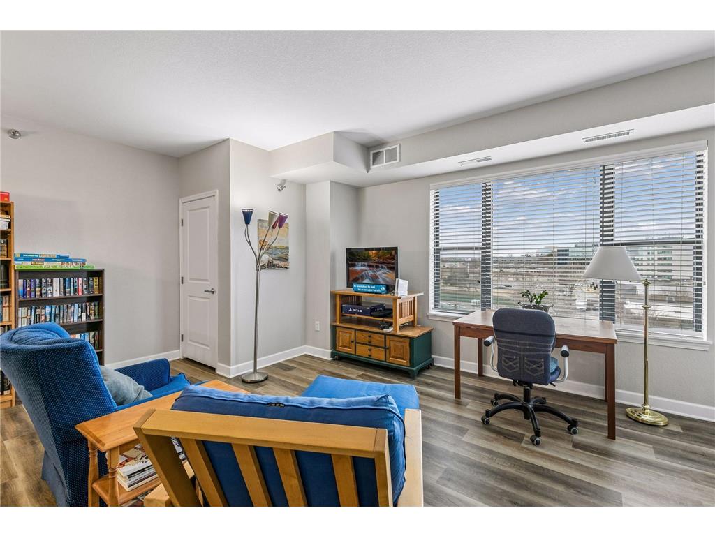 1155 Ford Road #407 Saint Louis Park MN 55426 7052647 image3