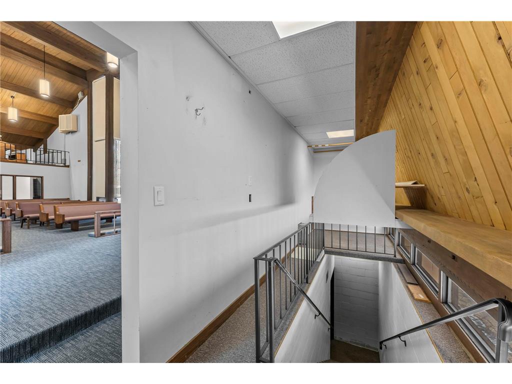 1155 Joy Circle SW Cambridge MN 55008 6799048 image24