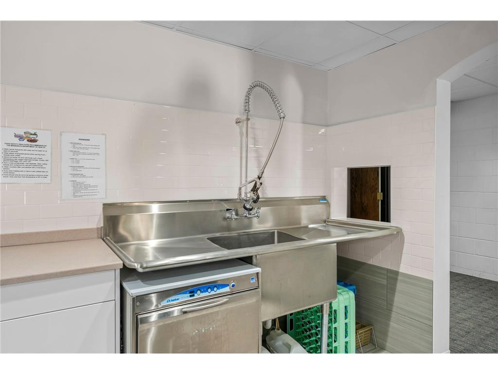 1155 Joy Circle SW Cambridge MN 55008 6799048 image35