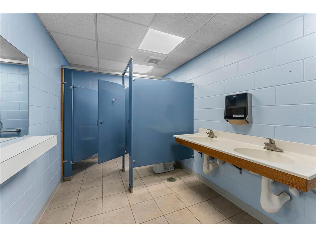 1155 Joy Circle SW Cambridge MN 55008 6799048 image38