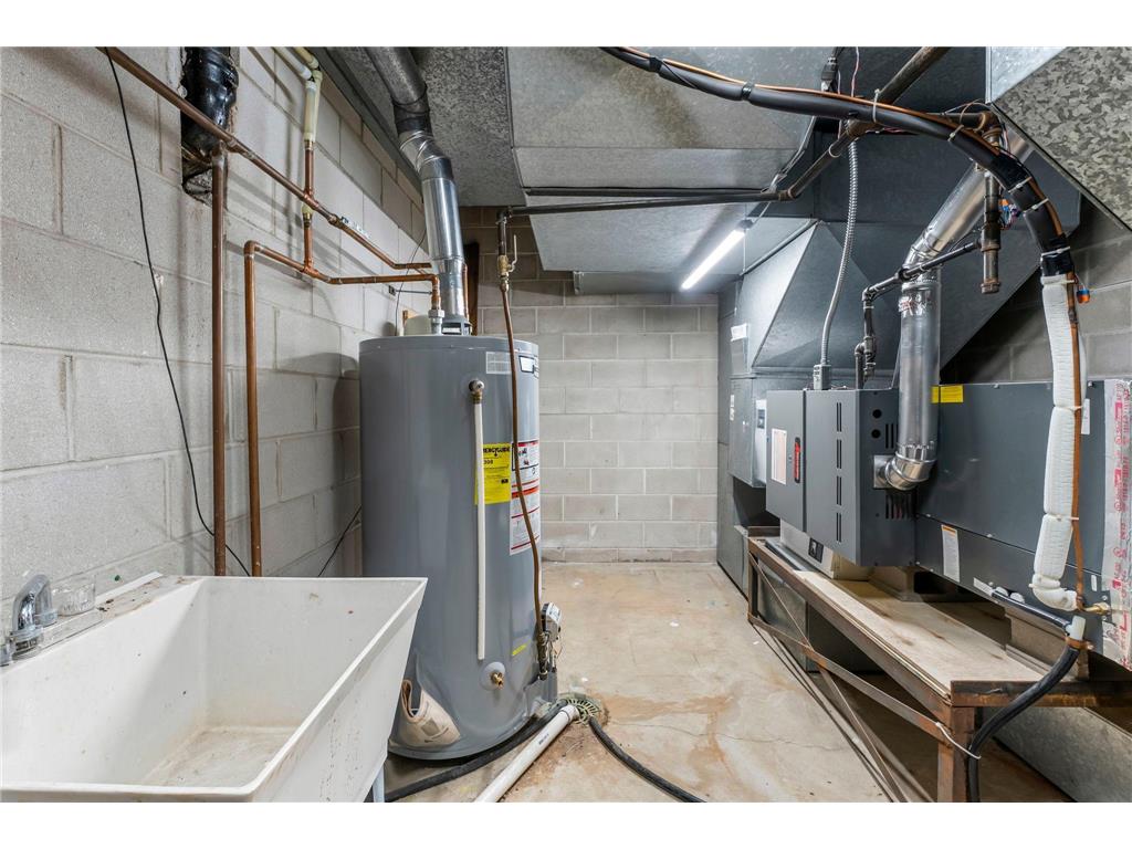 1155 Joy Circle SW Cambridge MN 55008 6799048 image42