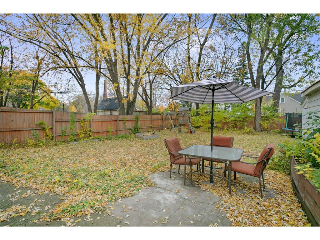 1155 Seminary Avenue Saint Paul MN 55104 7028682 image23