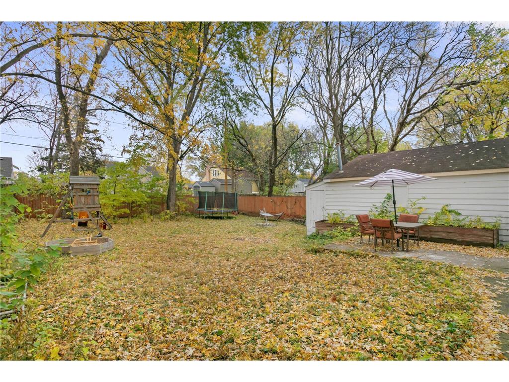 1155 Seminary Avenue Saint Paul MN 55104 7028682 image24