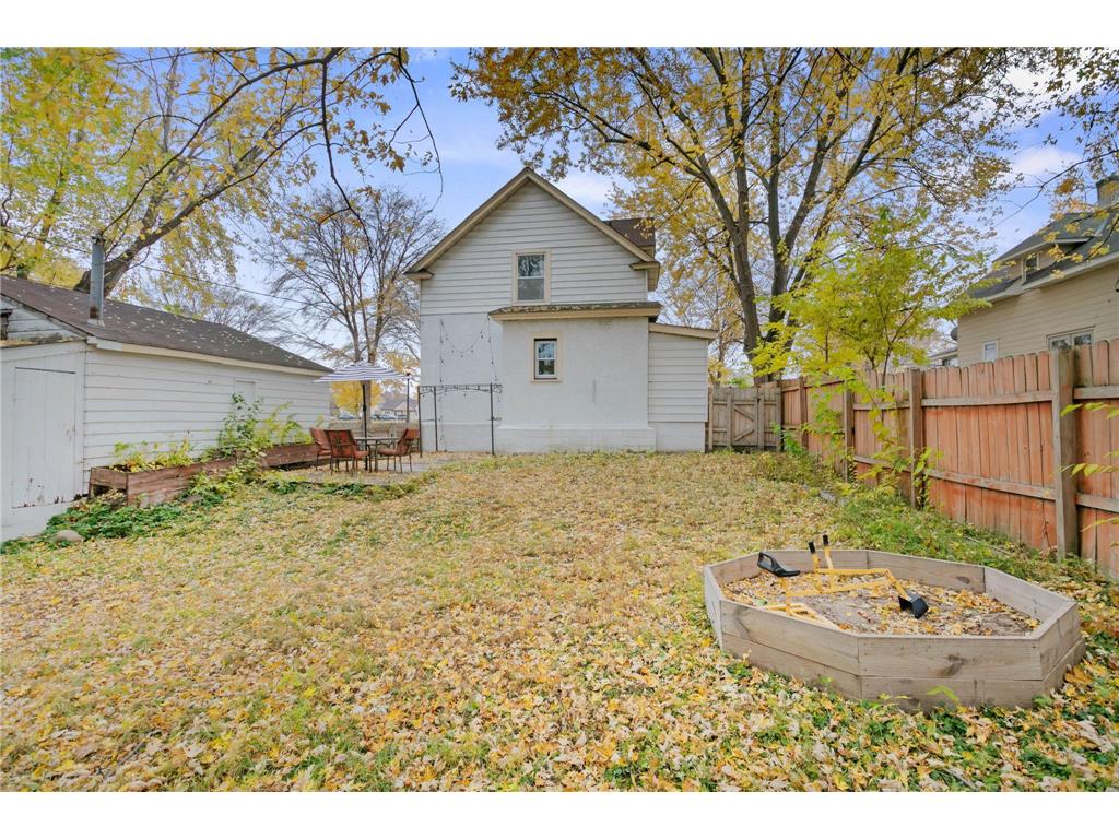 1155 Seminary Avenue Saint Paul MN 55104 7028682 image25