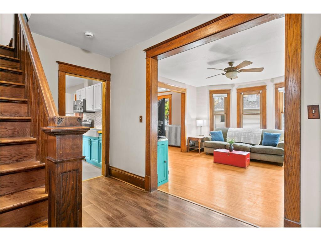 1155 Seminary Avenue Saint Paul MN 55104 7028682 image5