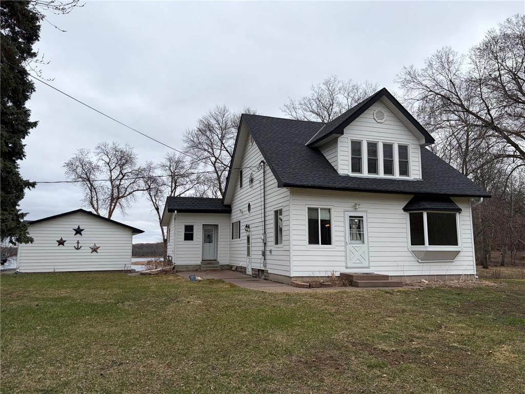 11551 278th Street Chisago Lake Twp MN 55013 - Chisago 7048614 image1