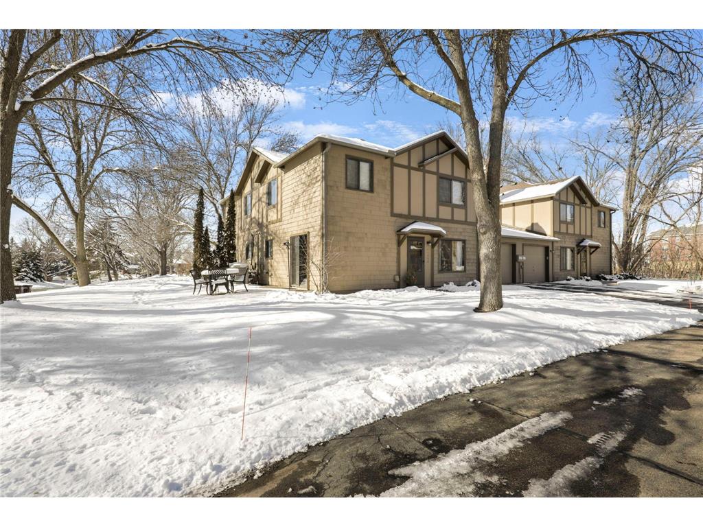 11558 Carriage Court Eden Prairie MN 55344 6489603 image1