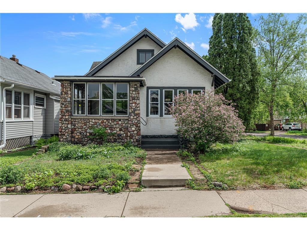 1156 Charles Avenue Saint Paul MN 55104 6720461 image1