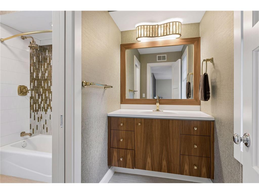 11566 Cedar Pass Minnetonka MN 55305 6719712 image42