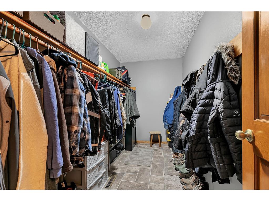 11570 42nd Street SE Clear Lake MN 55319 - Julia Lake 7022528 image35
