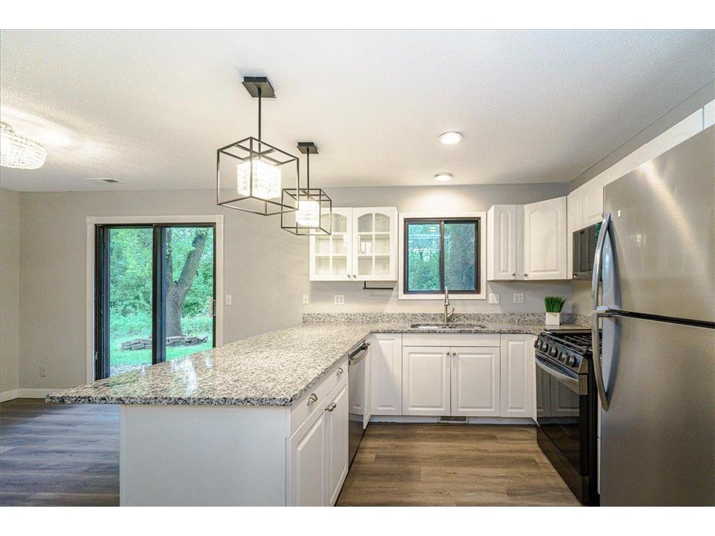 11574 Carriage Court Eden Prairie MN 55344 7078754 image2