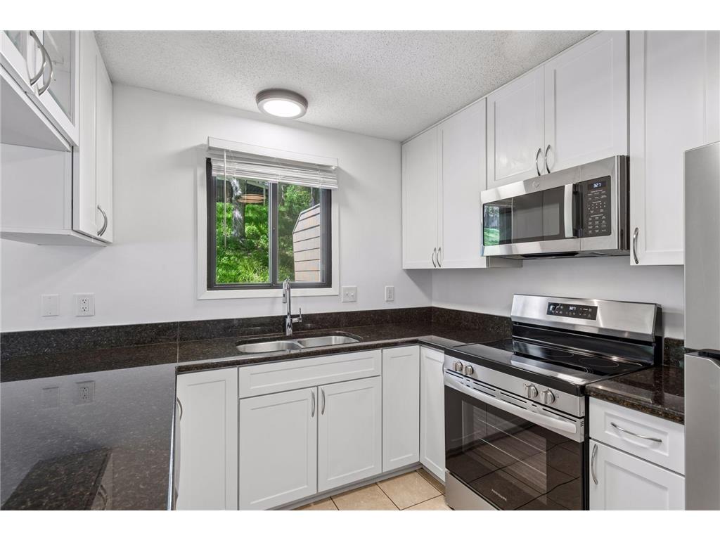 11574 Scotch Pine Court Eden Prairie MN 55344 7048547 image14