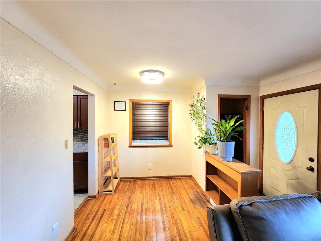 1158 Bradley Street Saint Paul MN 55130 6823718 image4