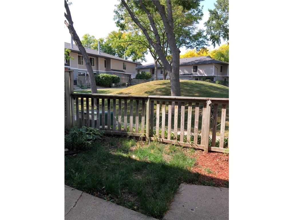 1158 Landmark Trail N Hopkins MN 55343 6437029 image1