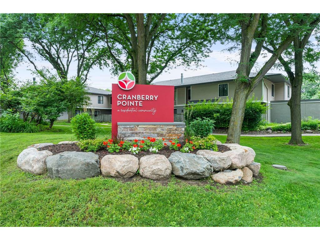 1158 Landmark Trail N Hopkins MN 55343 6754503 image15