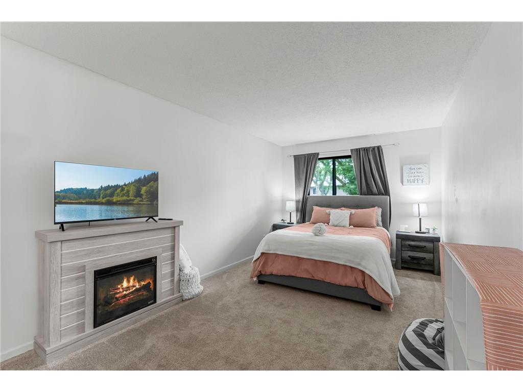 1158 Landmark Trail N Hopkins MN 55343 6754503 image8