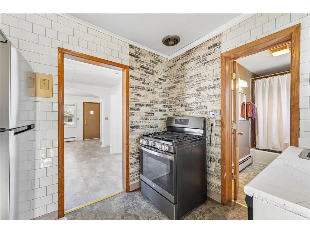 1158 Lawson Avenue E Saint Paul MN 55106 7062294 image11