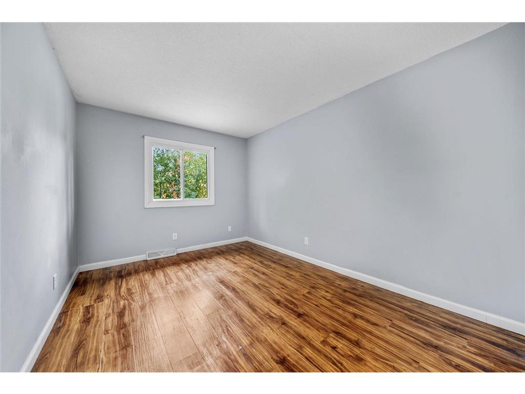 1158 Rockstone Lane New Brighton MN 55112 6799673 image25