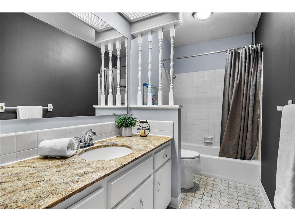 1158 Rockstone Lane New Brighton MN 55112 6799673 image28