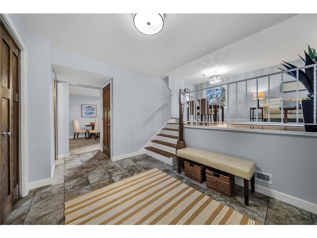 1158 Rockstone Lane New Brighton MN 55112 6799673 image3