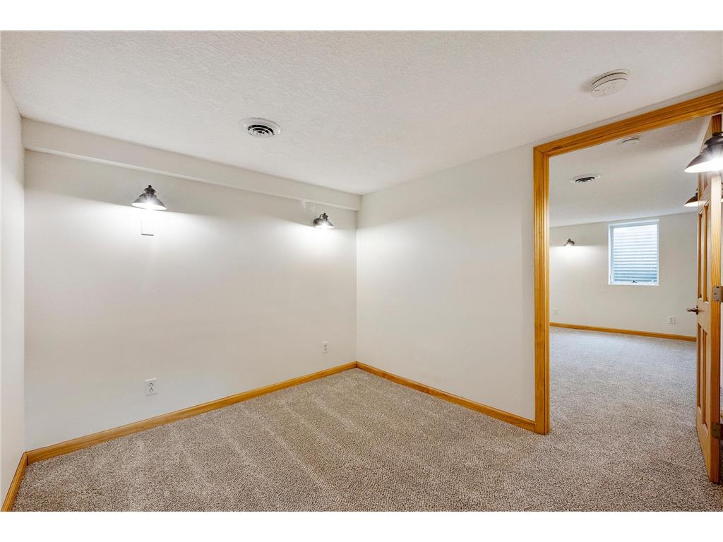 11581 Kumquat Street NW Coon Rapids MN 55448 7076620 image21