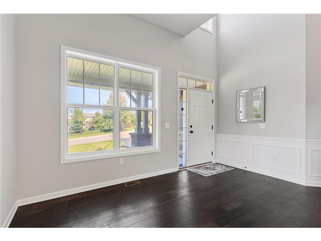 11581 Riverstone Court Woodbury MN 55129 6793351 image16