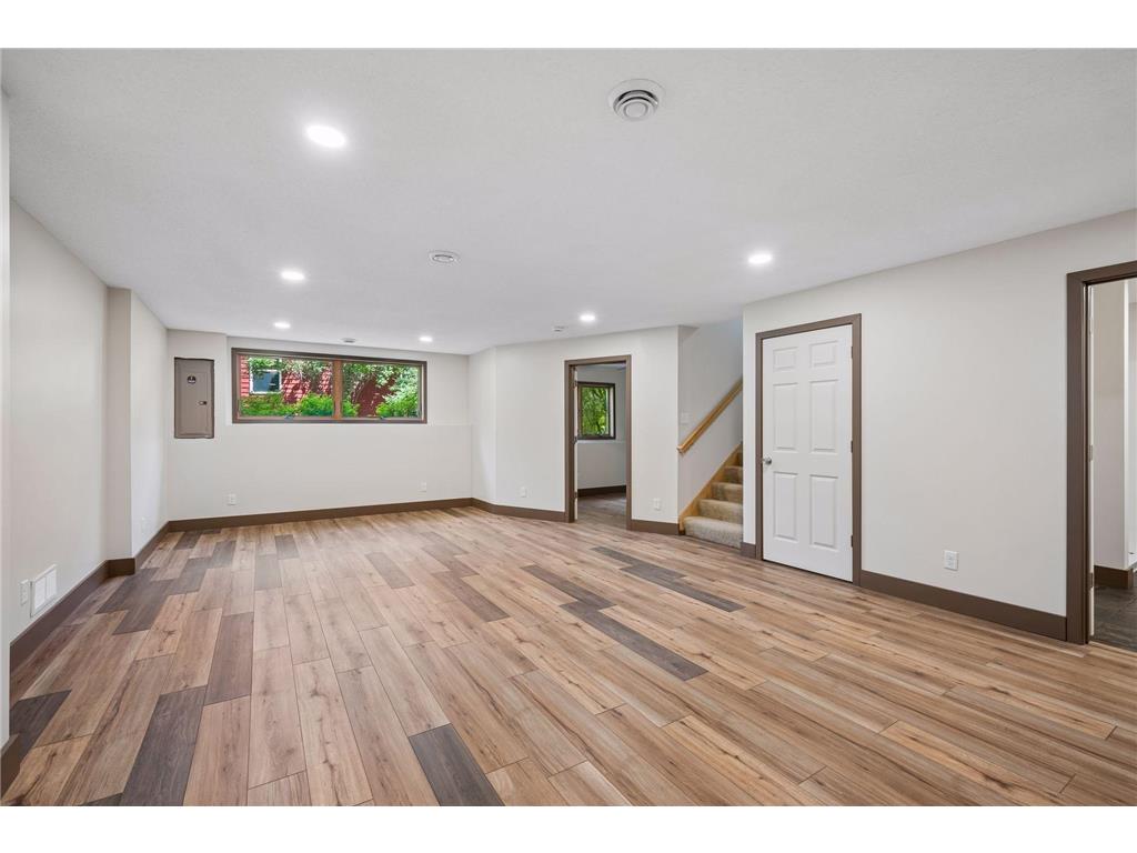 11585 Laketowne View Albertville MN 55301 7085786 image38