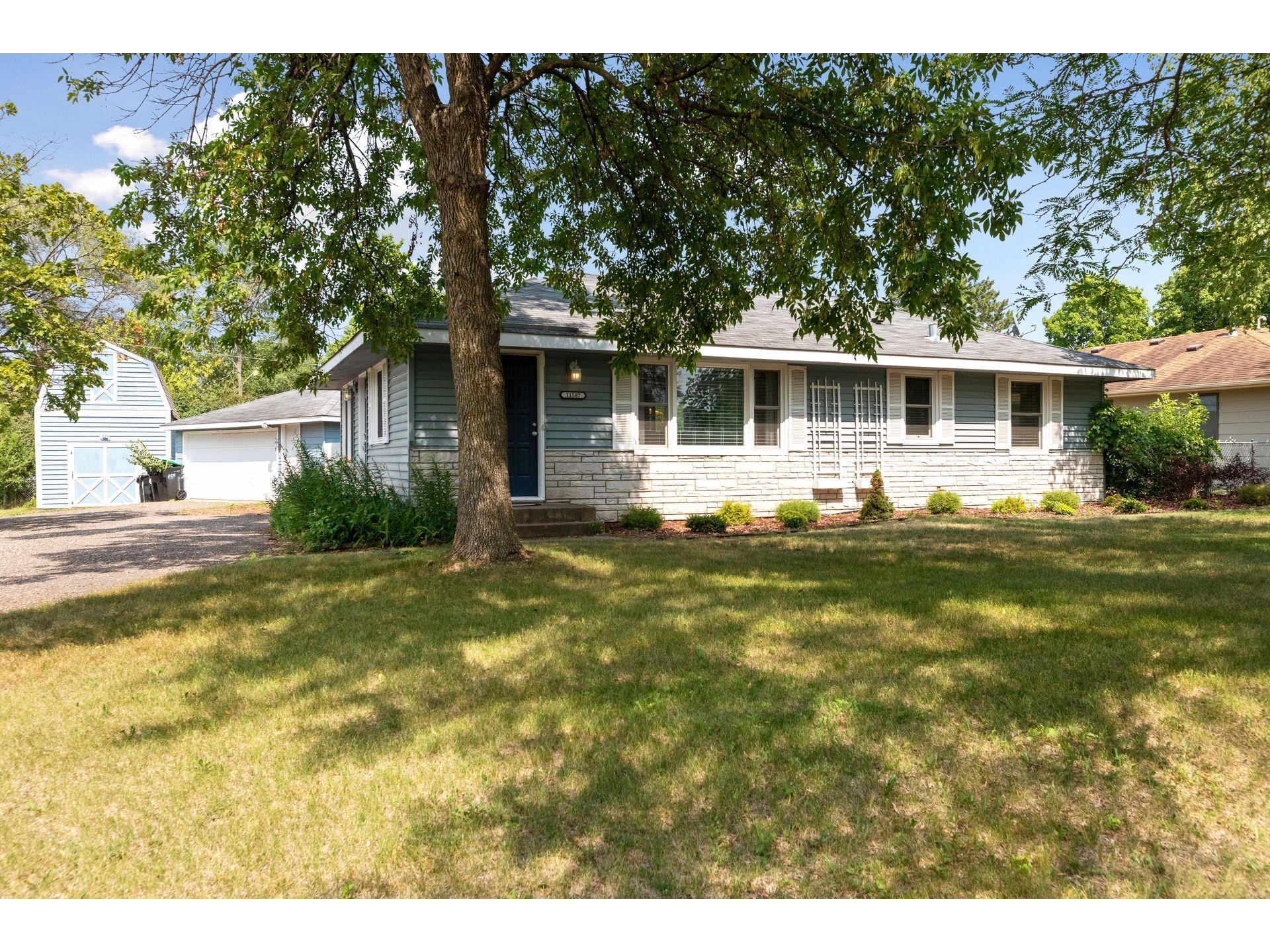 11587 N Heights Drive NW Coon Rapids MN 55433 6025849 image1