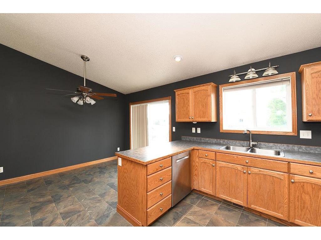 1159 39 1/2 Avenue W West Fargo ND 58078 7097727 image12