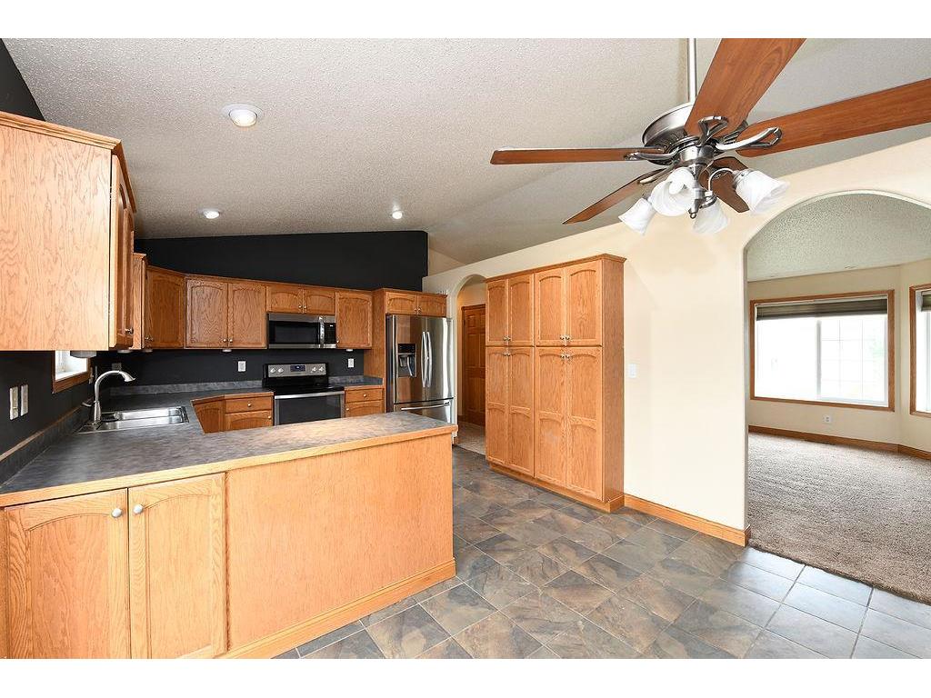 1159 39 1/2 Avenue W West Fargo ND 58078 7097727 image8