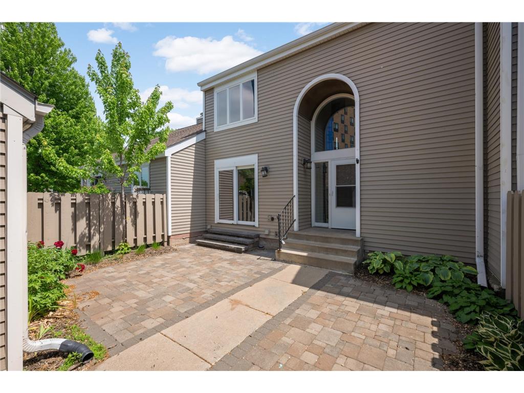 1159 Edgcumbe Road Saint Paul MN 55105 7084556 image1