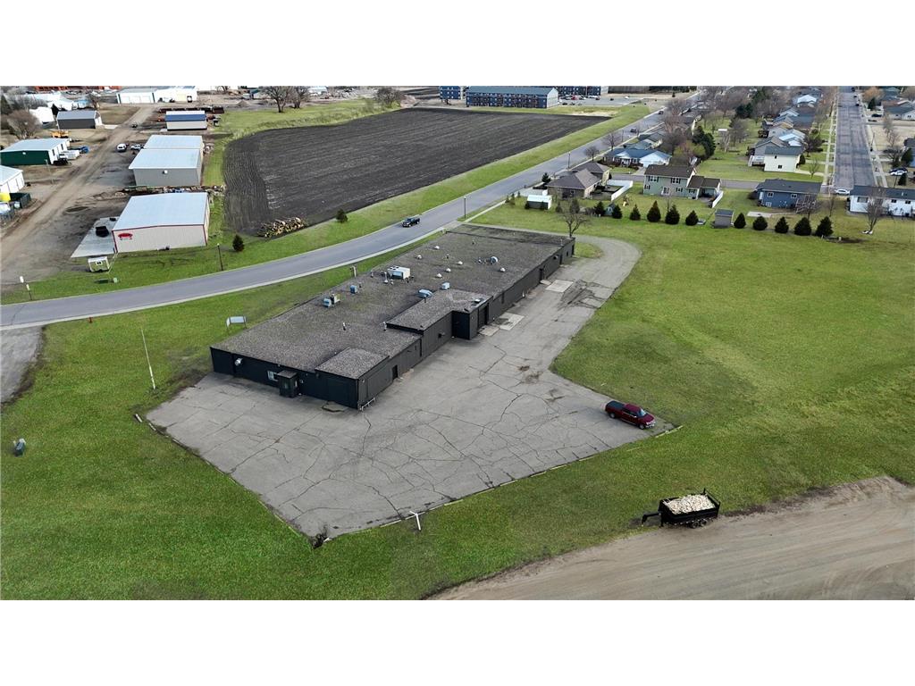 116 10th Street S Marshall MN 56258 6670664 image1