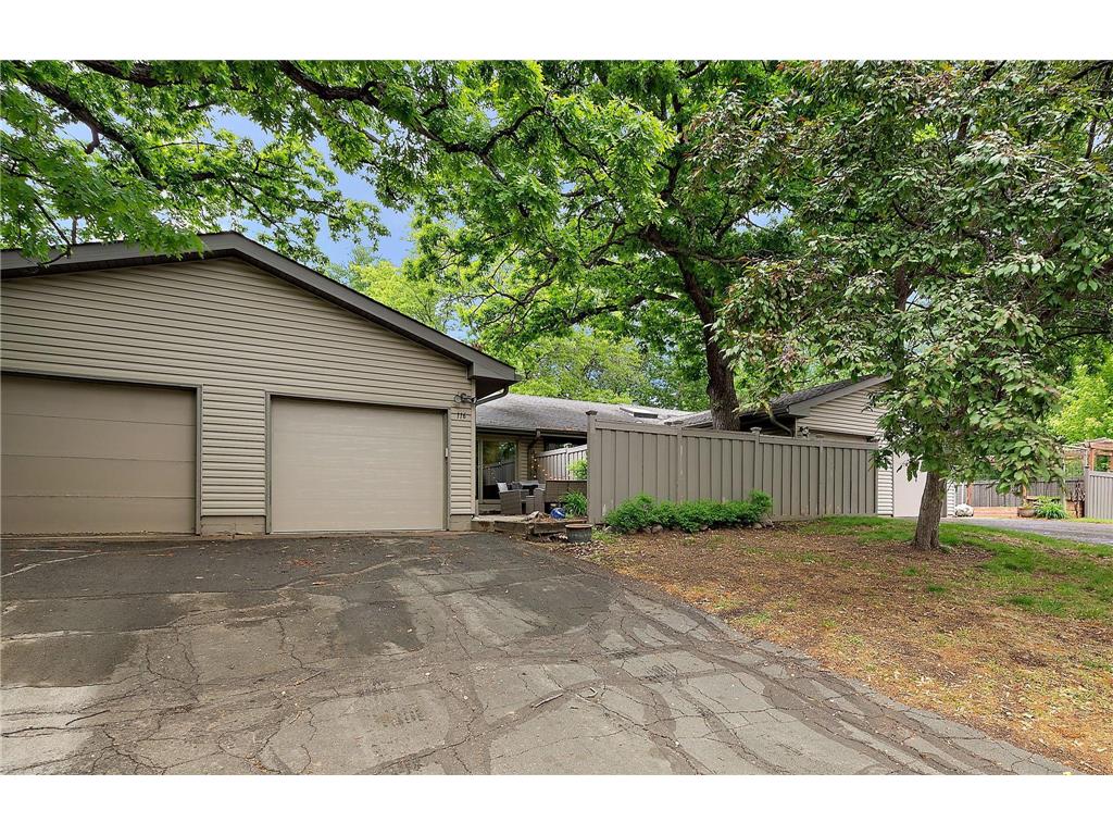 116 30th Avenue NW New Brighton MN 55112 6717224 image1