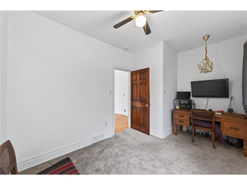 116 8th Avenue S South Saint Paul MN 55075 7070619 image7