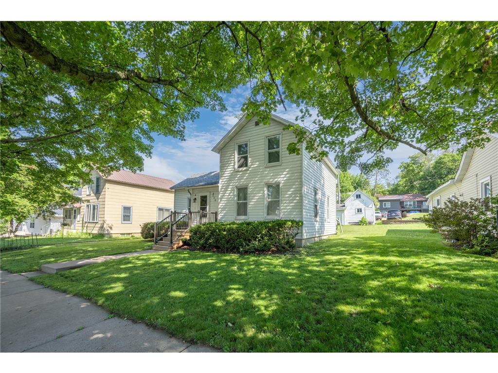 116 E Elm Street Glenwood City WI 54013 7099721 image2