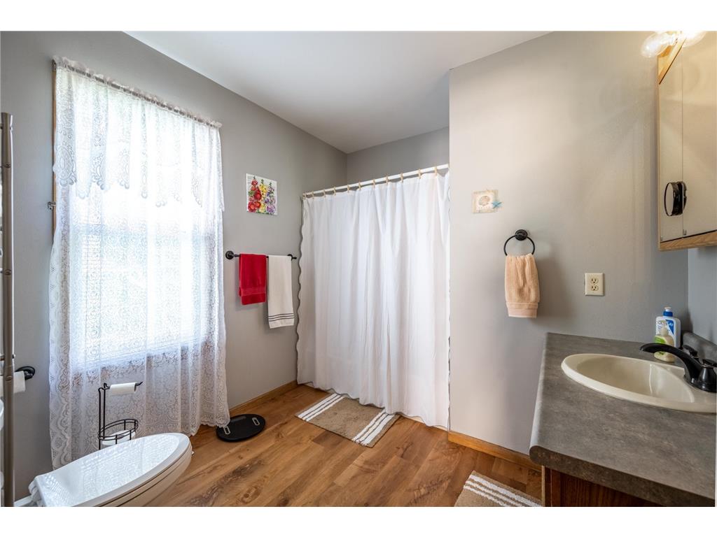 116 E Elm Street Glenwood City WI 54013 7099721 image25