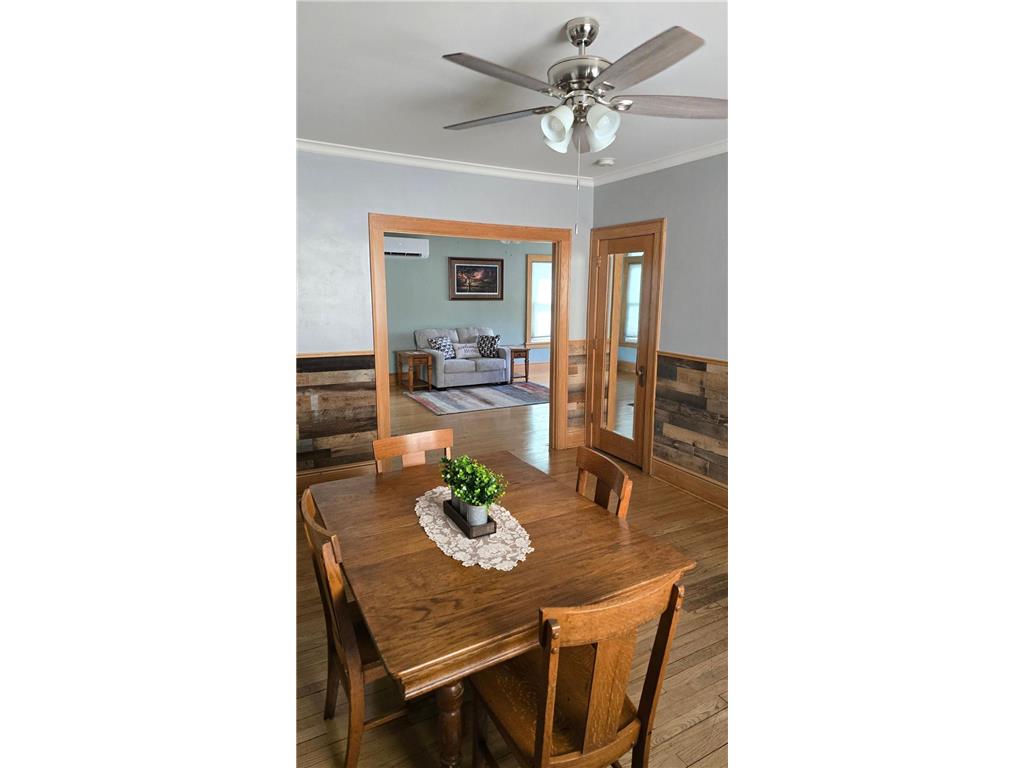 116 E School Street Owatonna MN 55060 7067279 image18