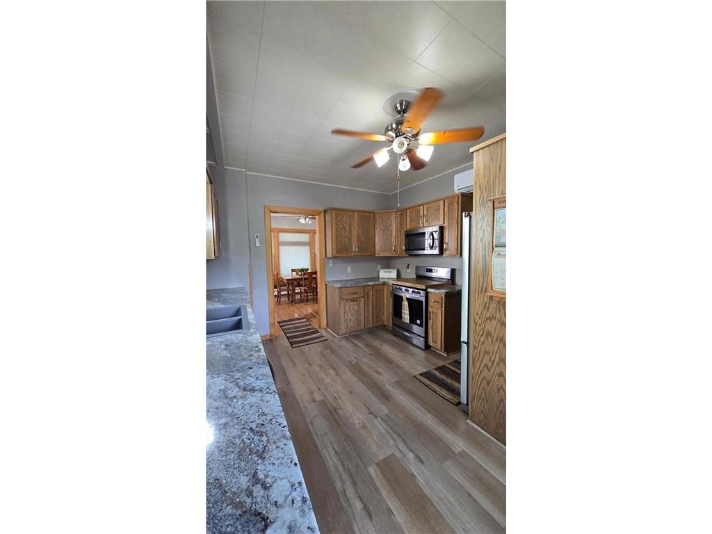 116 E School Street Owatonna MN 55060 7067279 image31